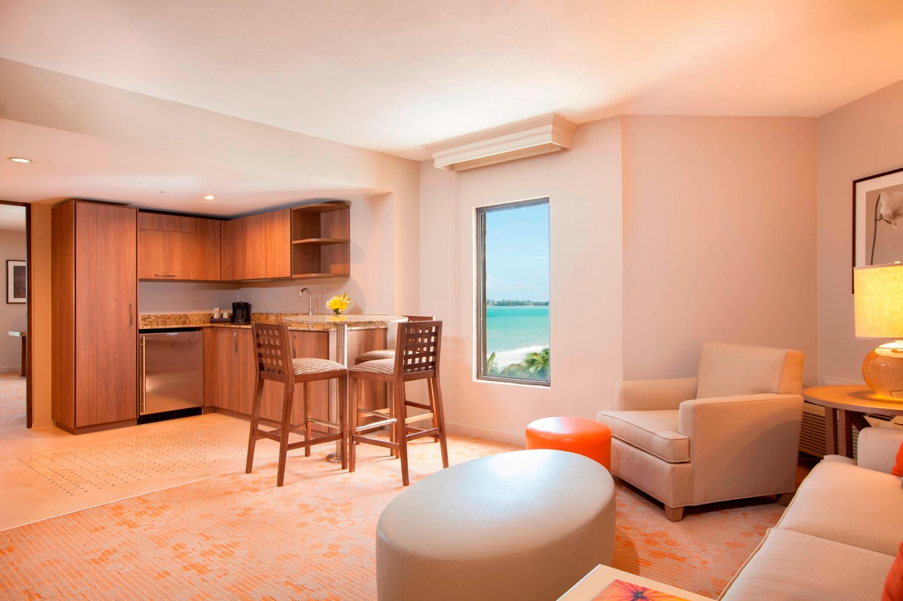 Oceanfront Suite - Living Room and Kitchenette