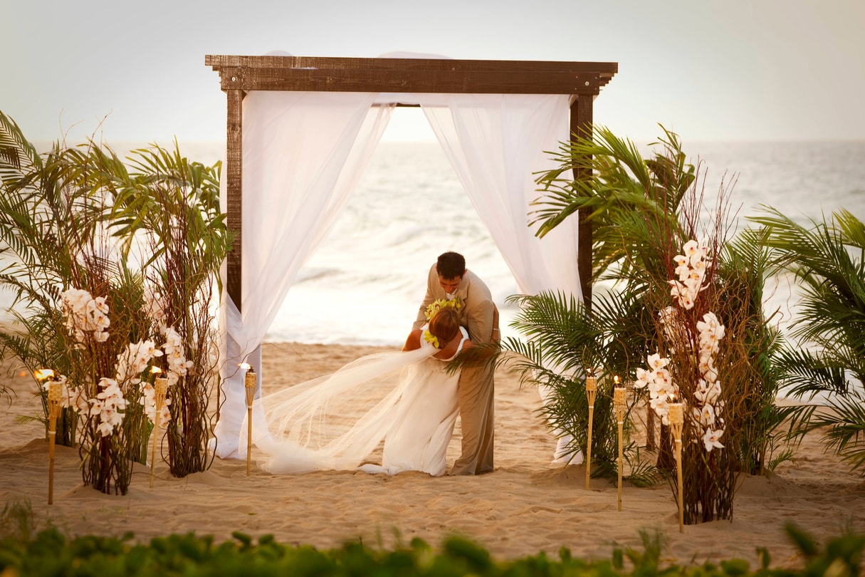 Condado Beach Wedding Ceremony