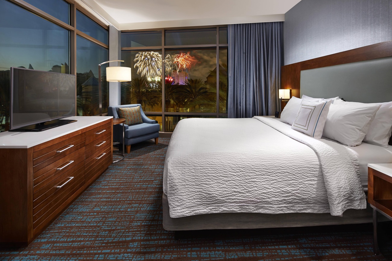 Estudio con cama tamaño King en esquina del Springhill Suites at Anaheim Resort/Convention Center