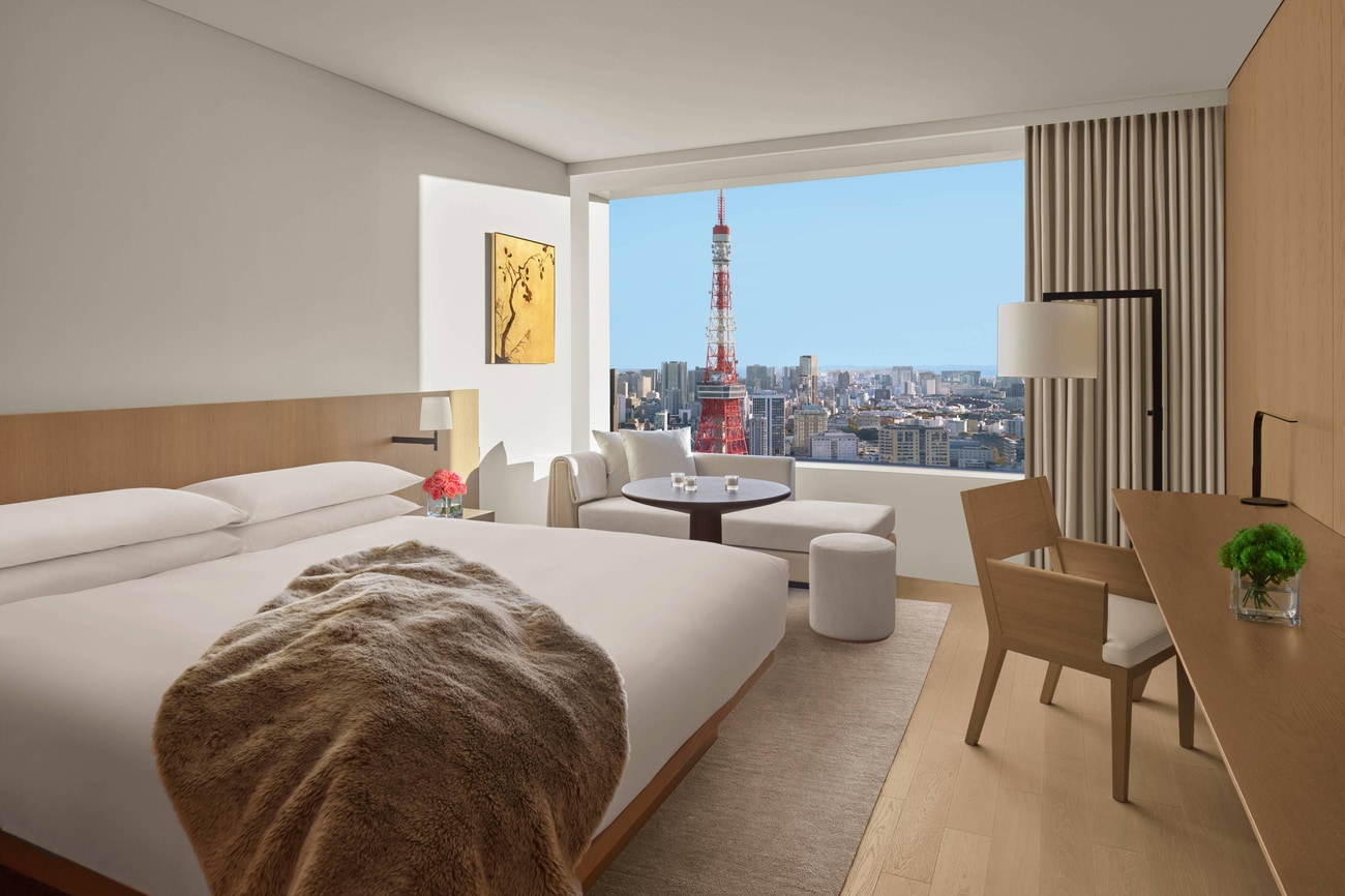King Deluxe Tokyo Tower Guest Room