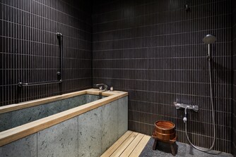 Japanese Suite Bathroom
