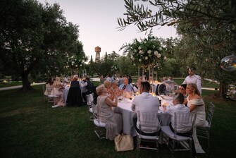 「San Marco Hall」－屋外での結婚披露宴