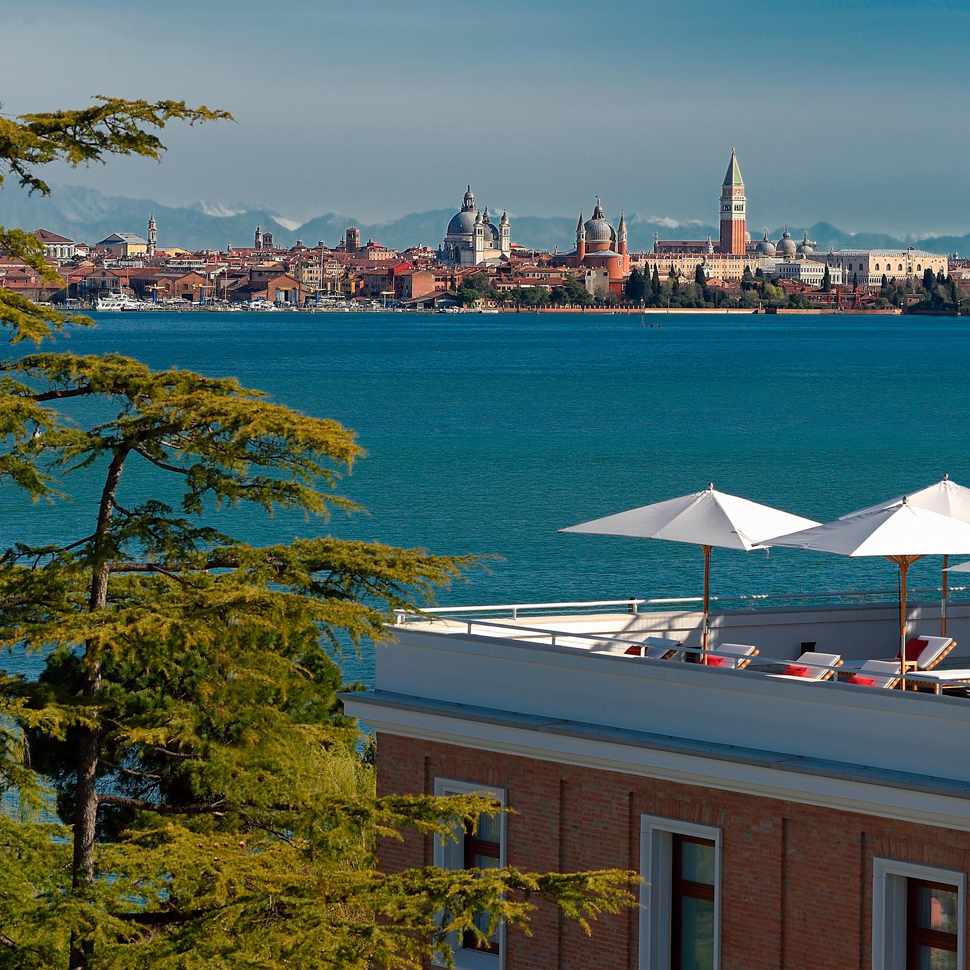 Find Inspiration on a Resort Stay: Earn up to €50 Daily Credit