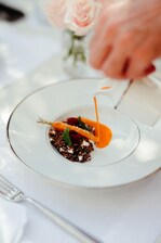 Ristorante Gio’s - Zuppa fredda di carote con mandorle, quinoa rossa, zenzero