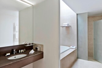 Maisonette Suite – Badezimmer