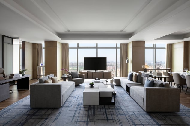 Vice Presidential Suite - Living Room