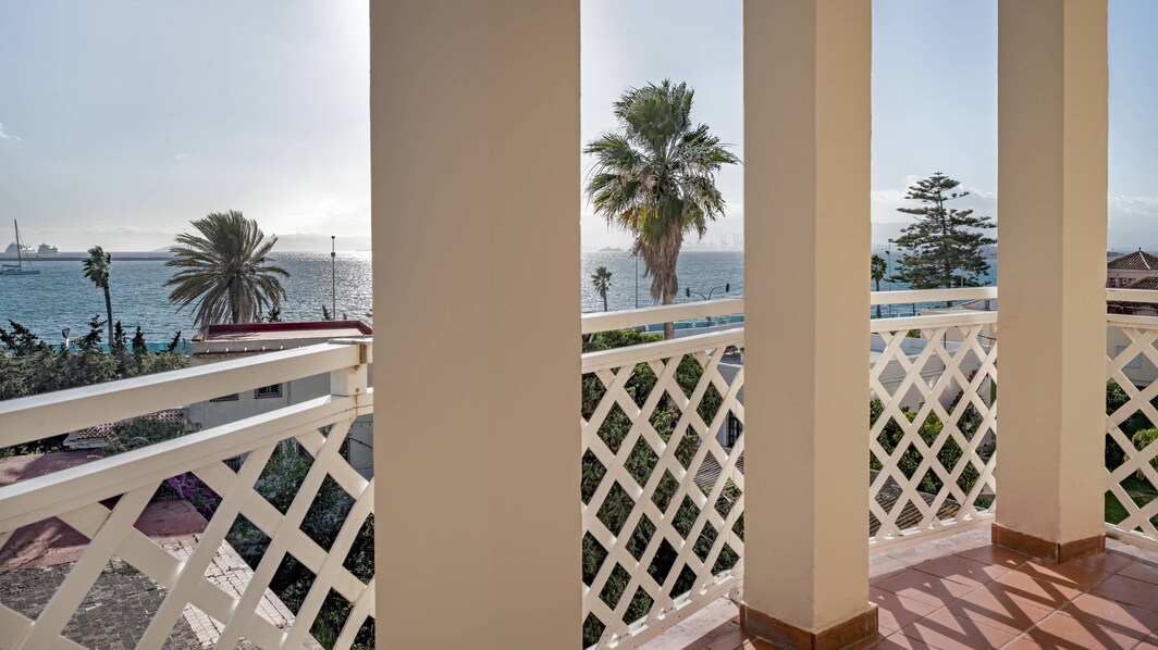 Superior Guest Room - Balcony