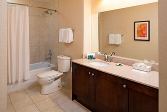 Appartement à deux chambres – salle de bains