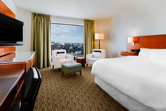 Premium Guest Room with View of Byward Market