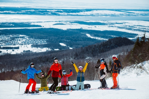 Family Skiing Mont-Sainte-Anne