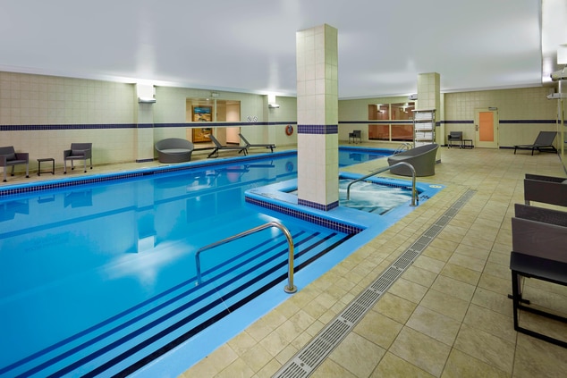 Hôtels avec piscine intérieure à Montréal