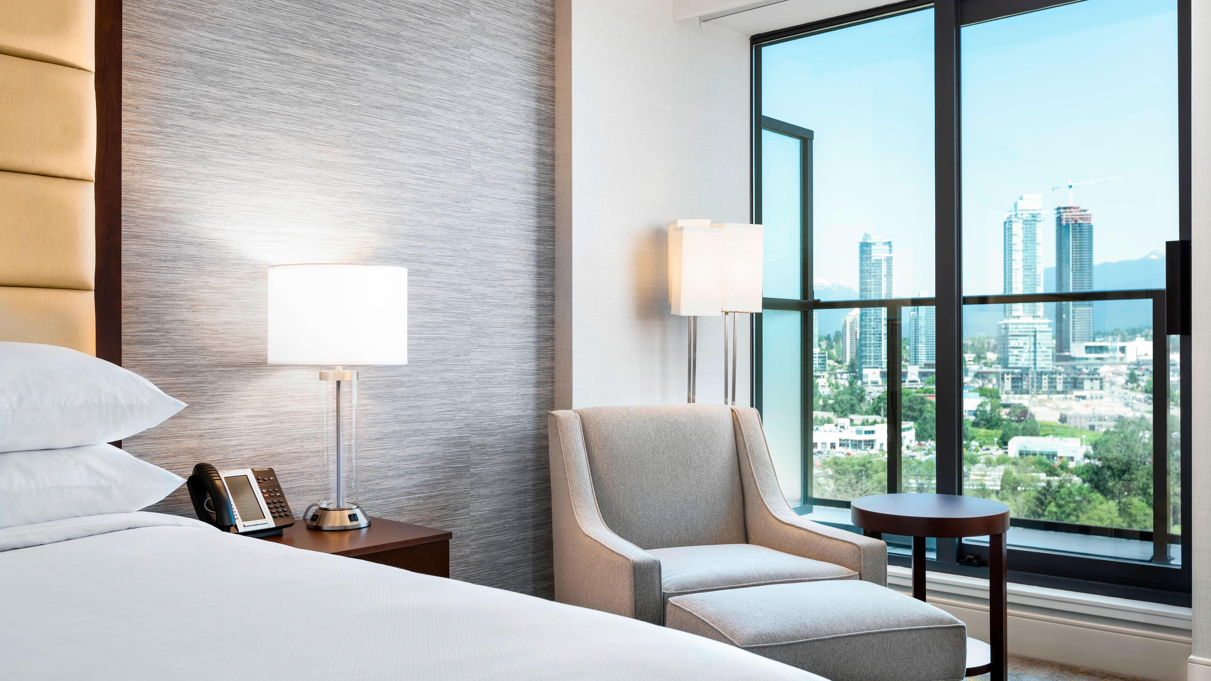 Burnaby: Get 4,000 bonus points per night