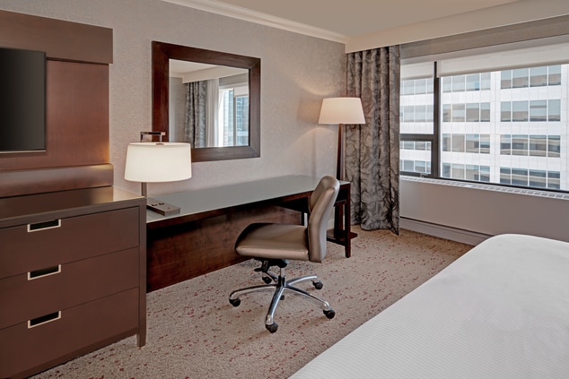 Business Tower Guest Room