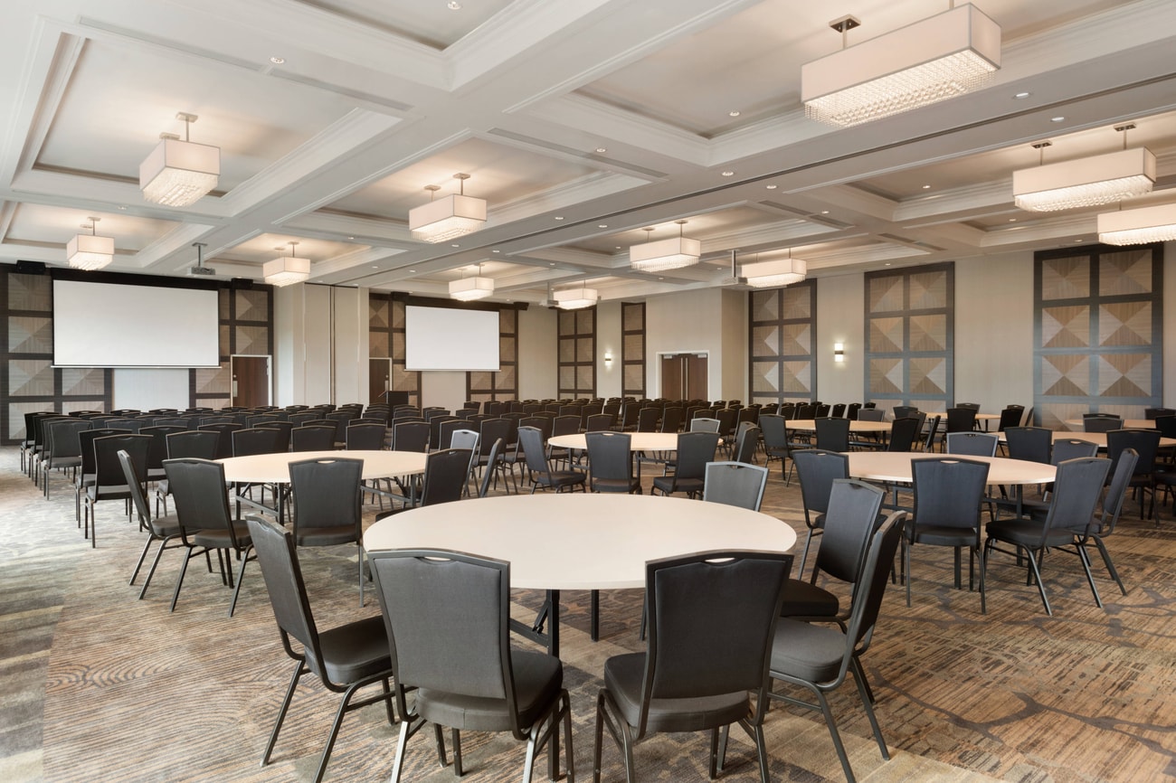 Great Lakes Ballroom - Business Meeting
