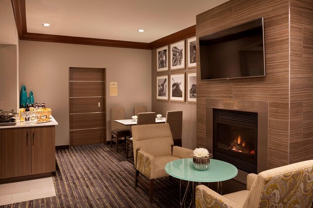 Residence Inn Toronto Airport Hearth Room Fireplace