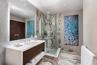 Harbour Suite - Master Bathroom