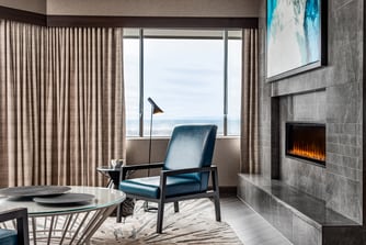 Harbour Suite with Fireplace