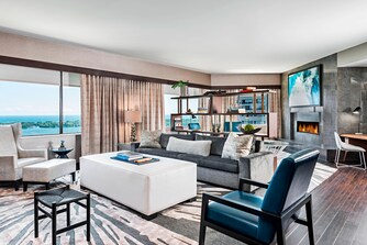 Harbour Suite - Living Room