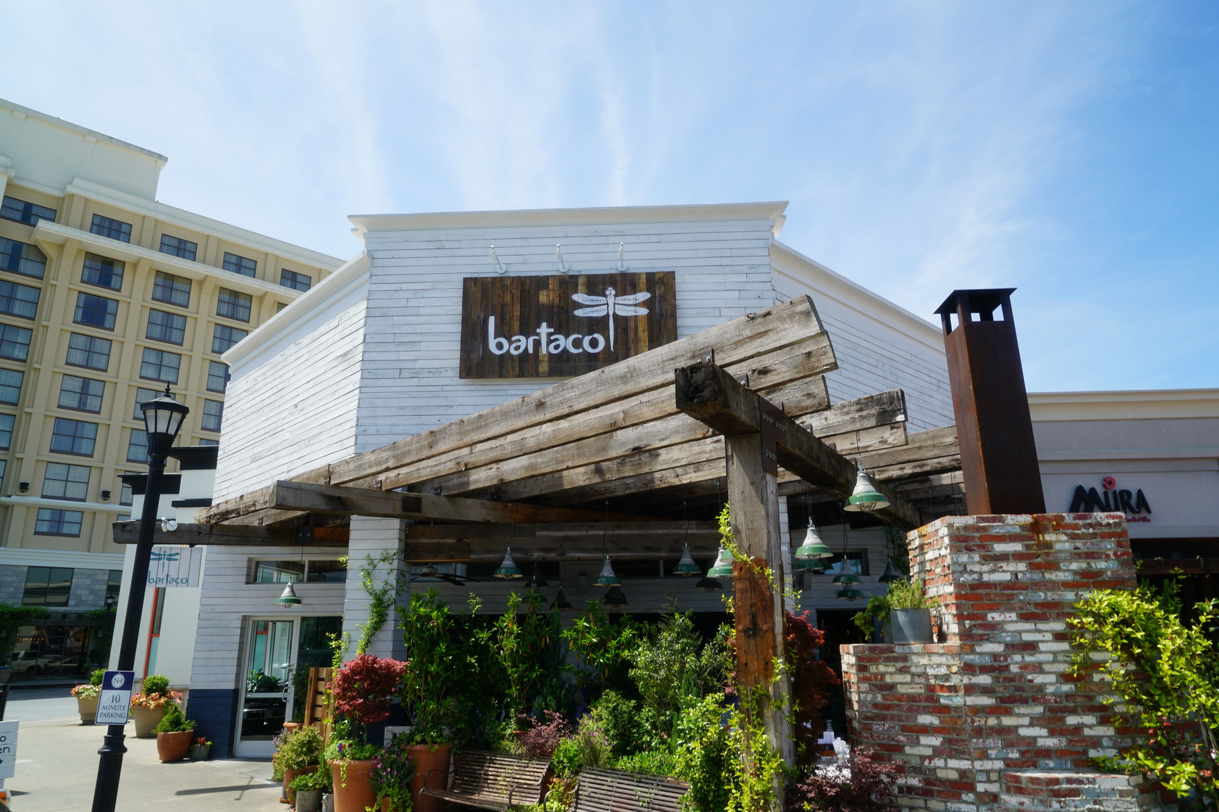 Bartaco exterior