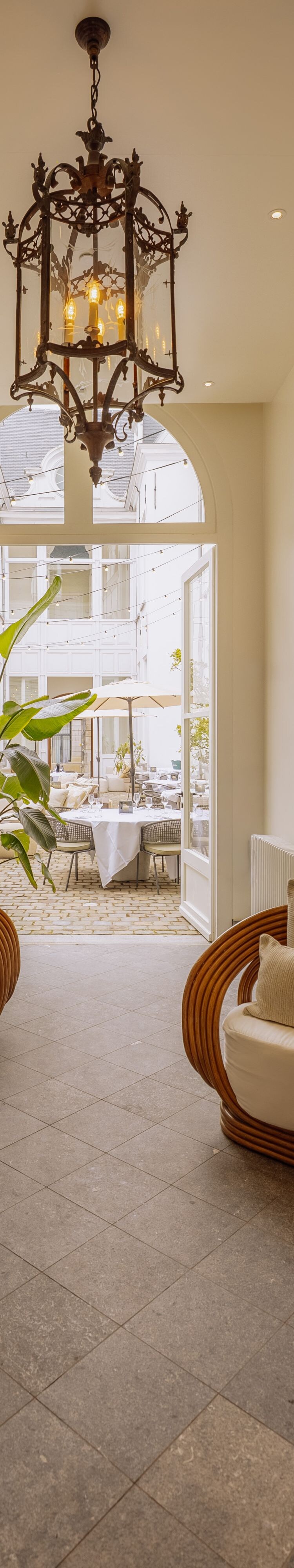 Sapphire Patio interior passage