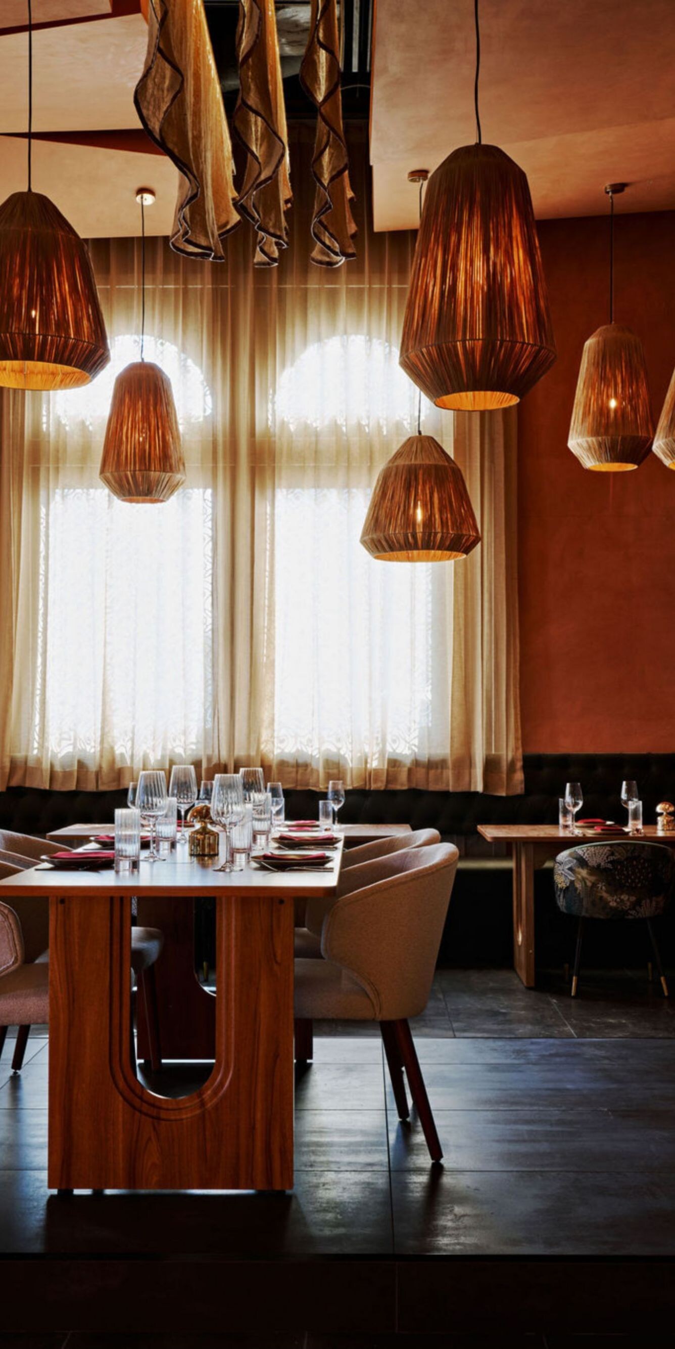 Warm and Inviting Dining Room