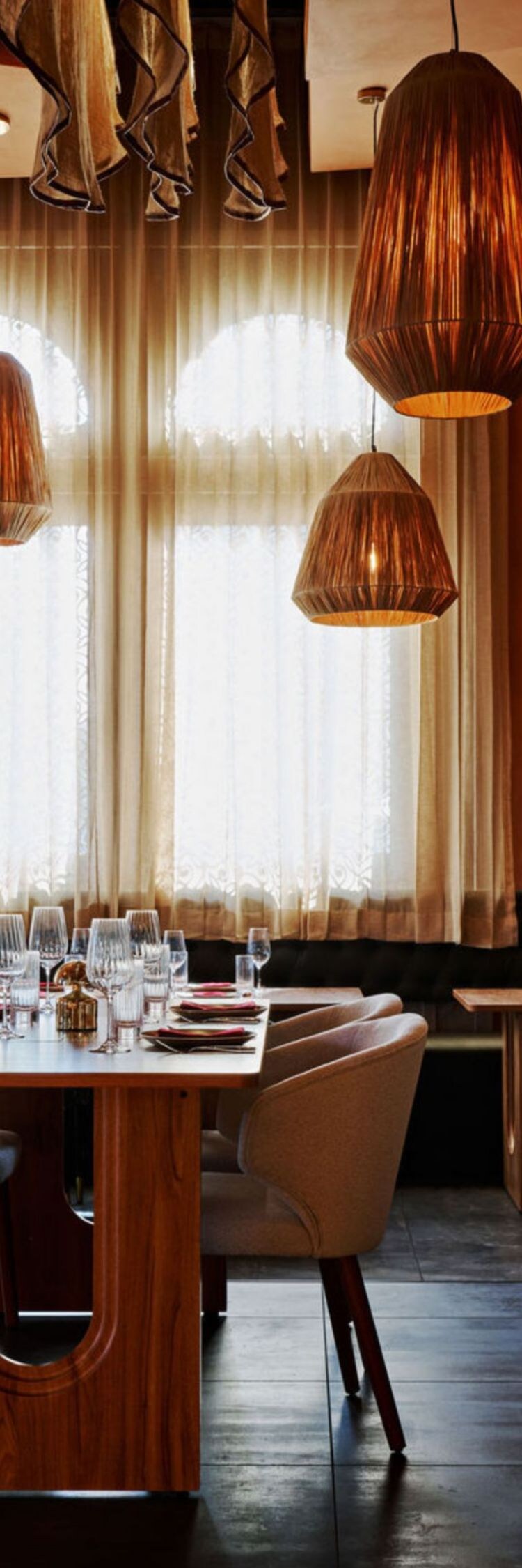 Warm and Inviting Dining Room