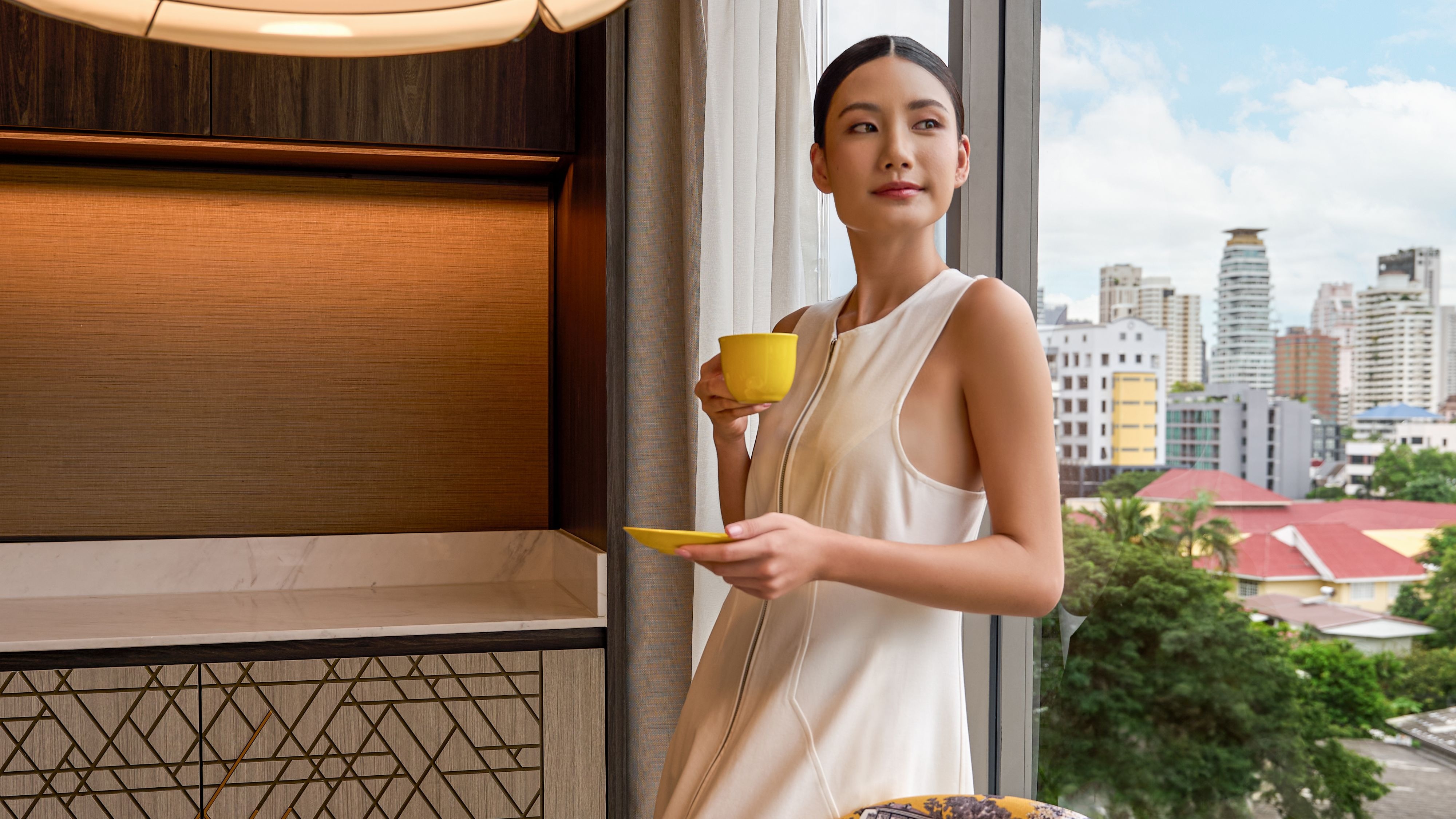 Linger Longer, Breakfast & Bubbles