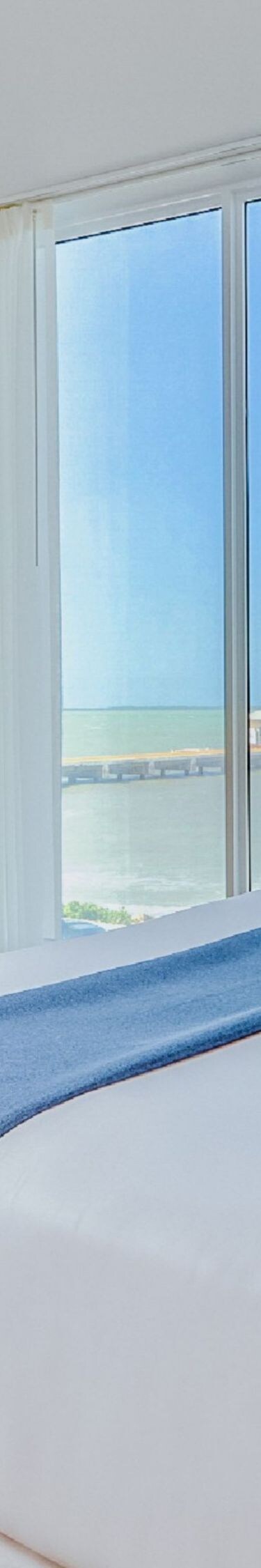 King room with coastal view