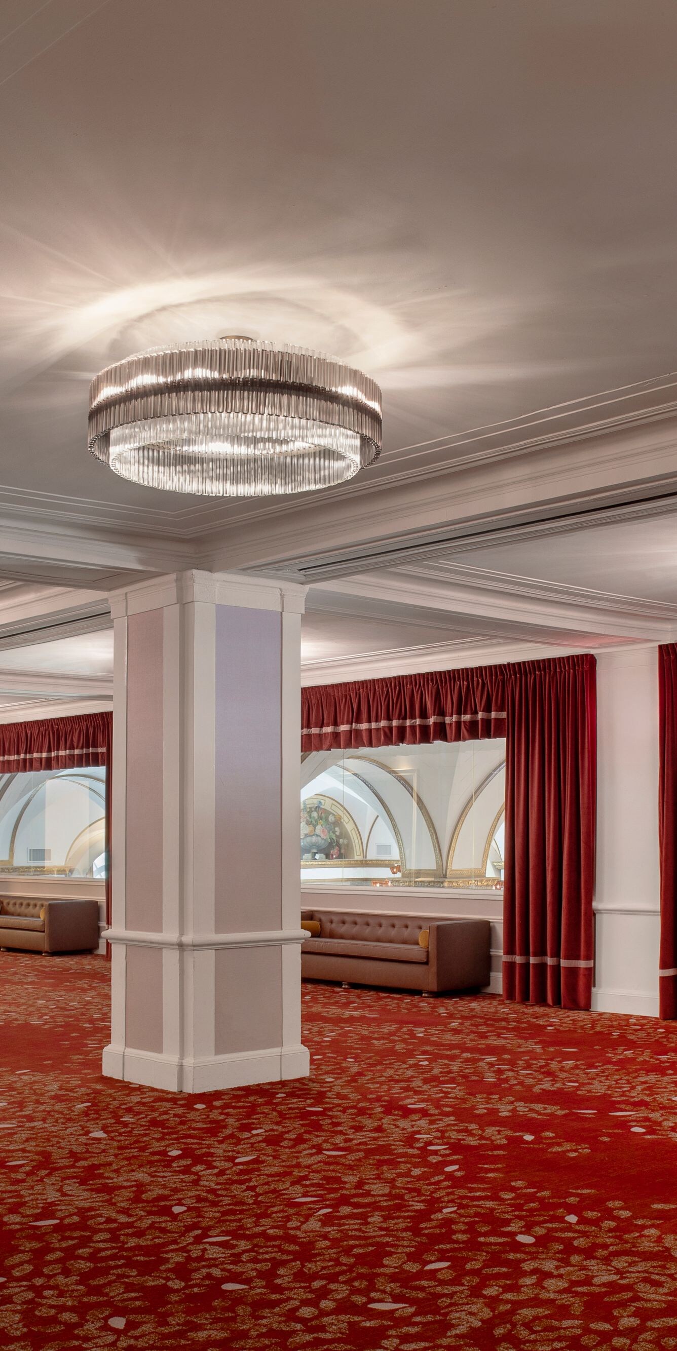 Common Area includes expo desk & gathering space. 