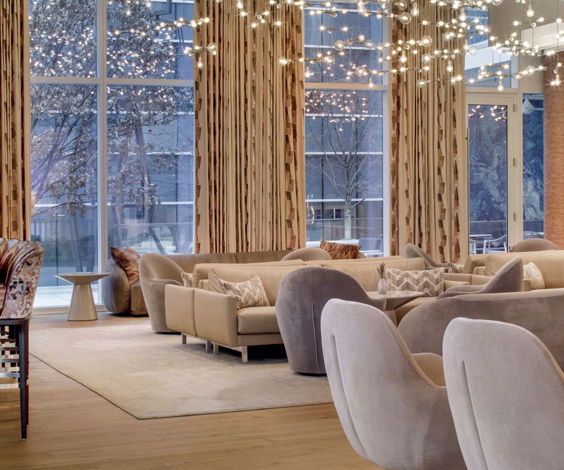 Lobby cafe and lounge seating