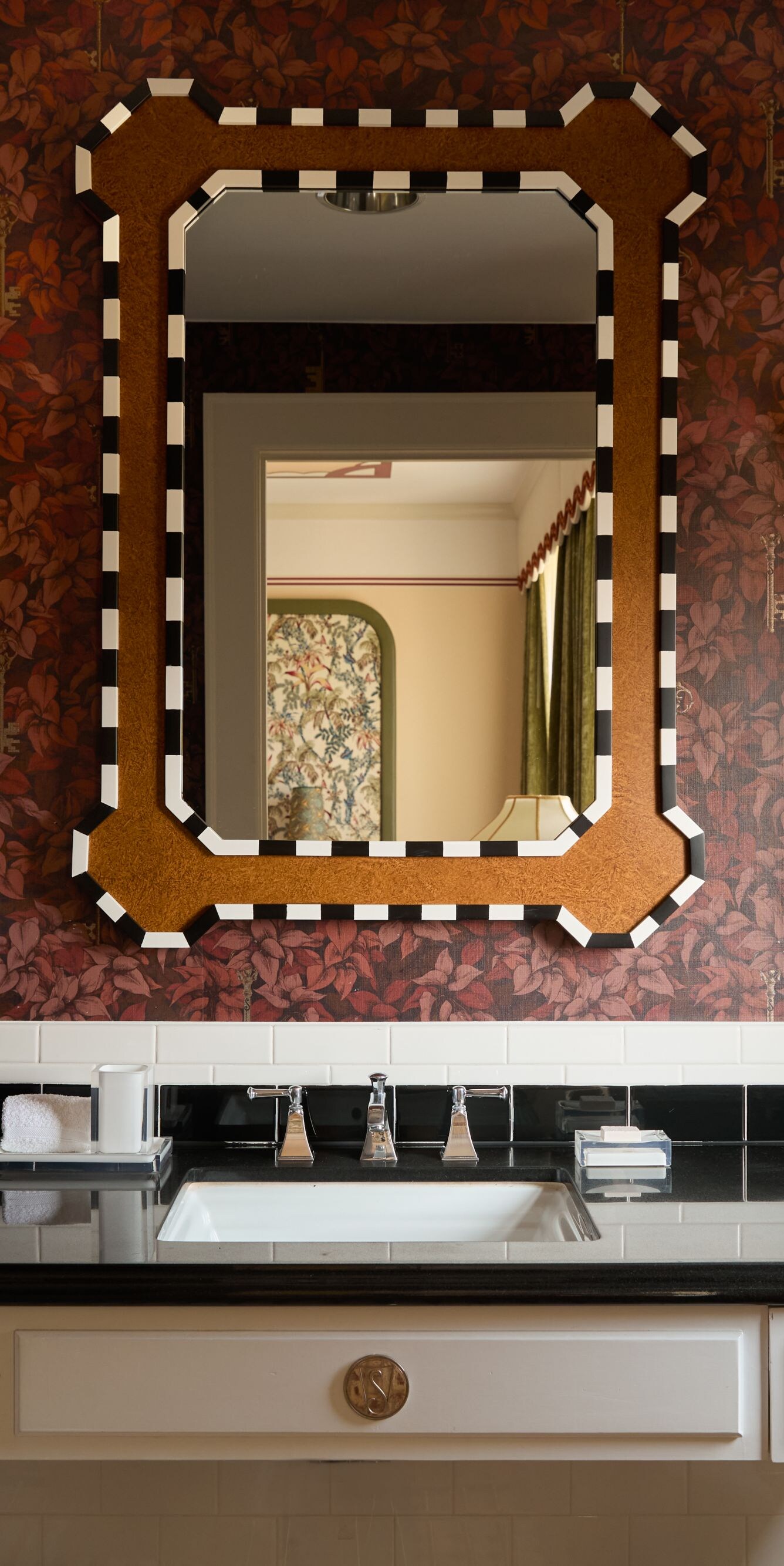 Vanity with decorative mirror