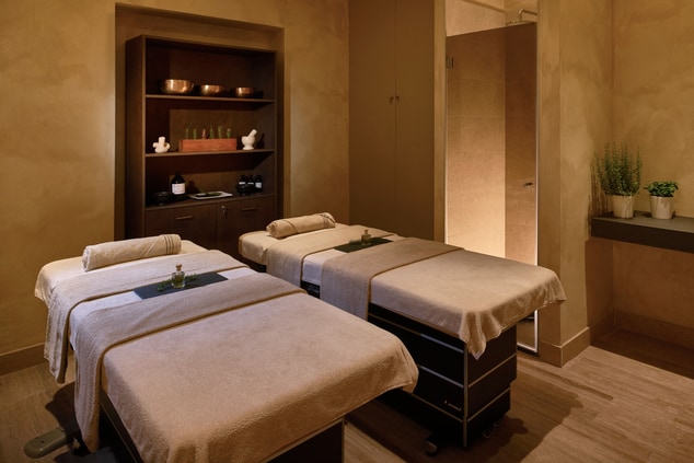 spa suite, spa treatment rooms, twin room