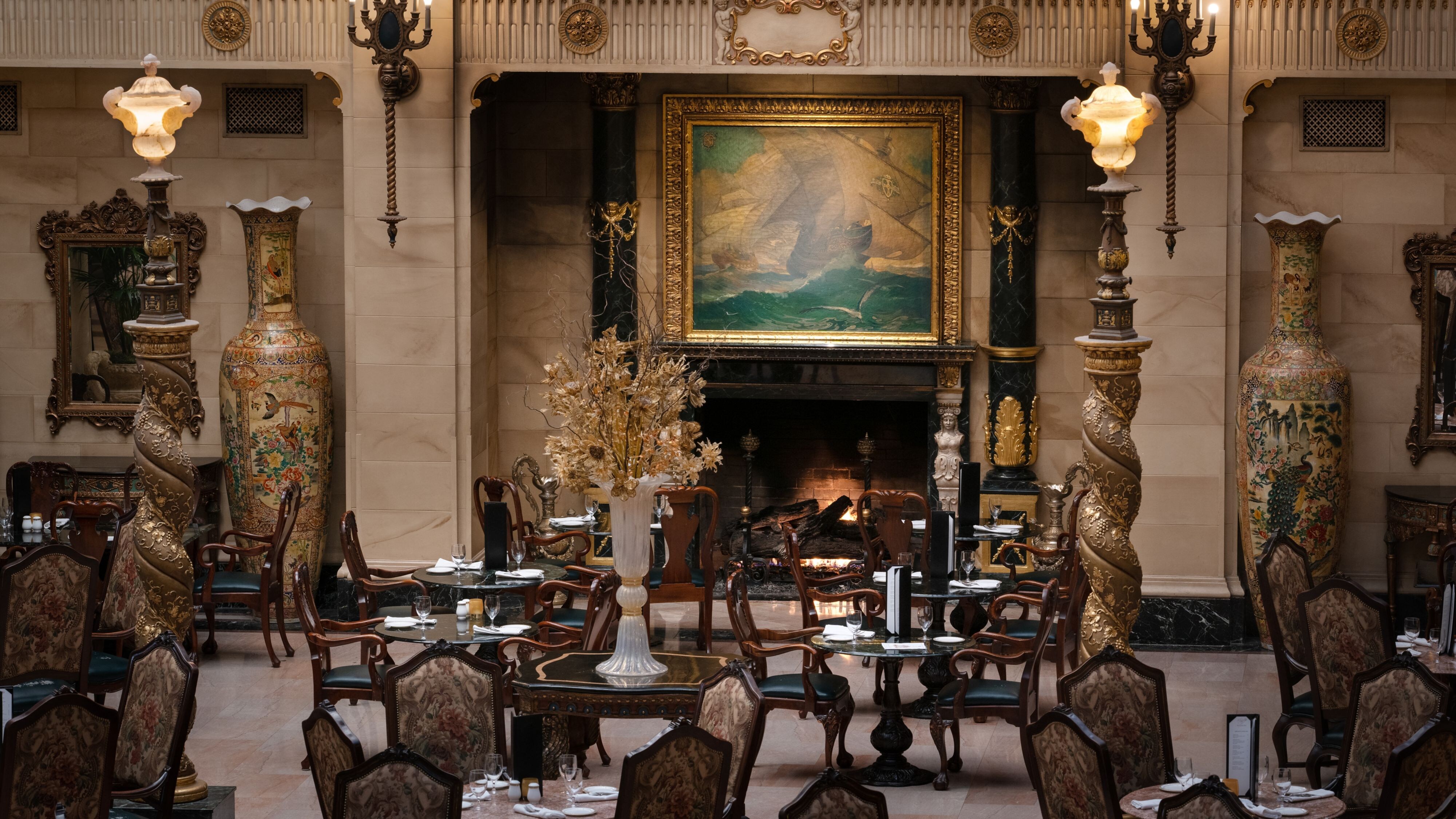 Experience Palm Court Grill