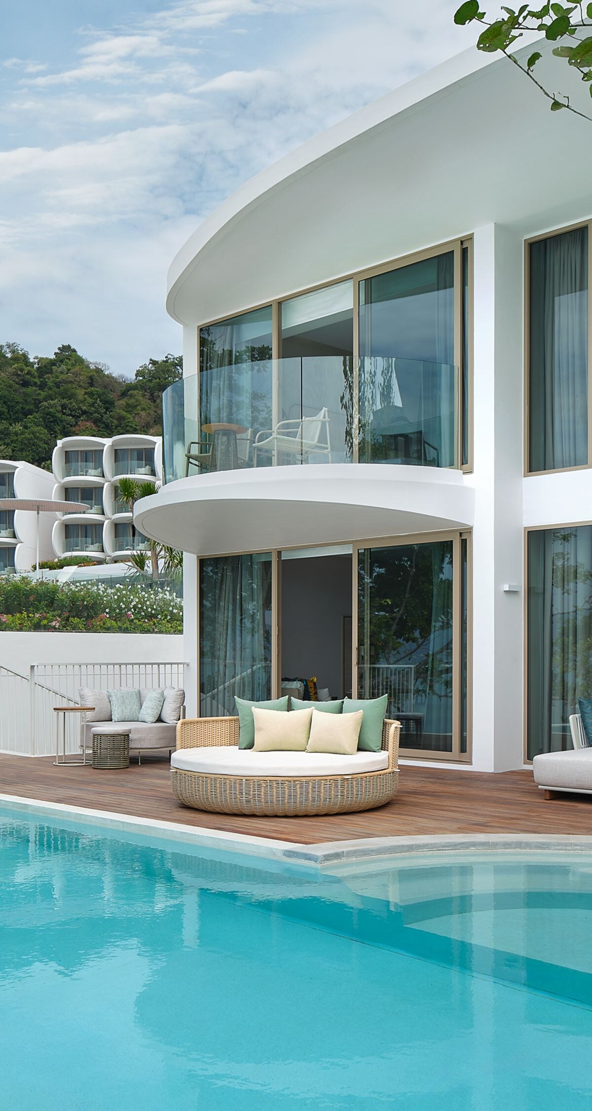 The Iconic ที่ Veranda, Phuket
