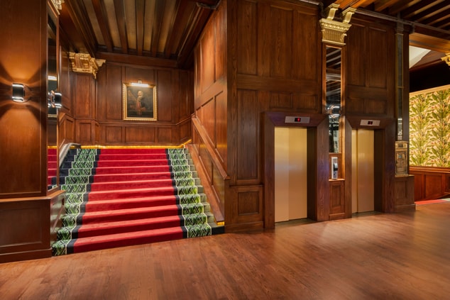 Lobby Stairwell