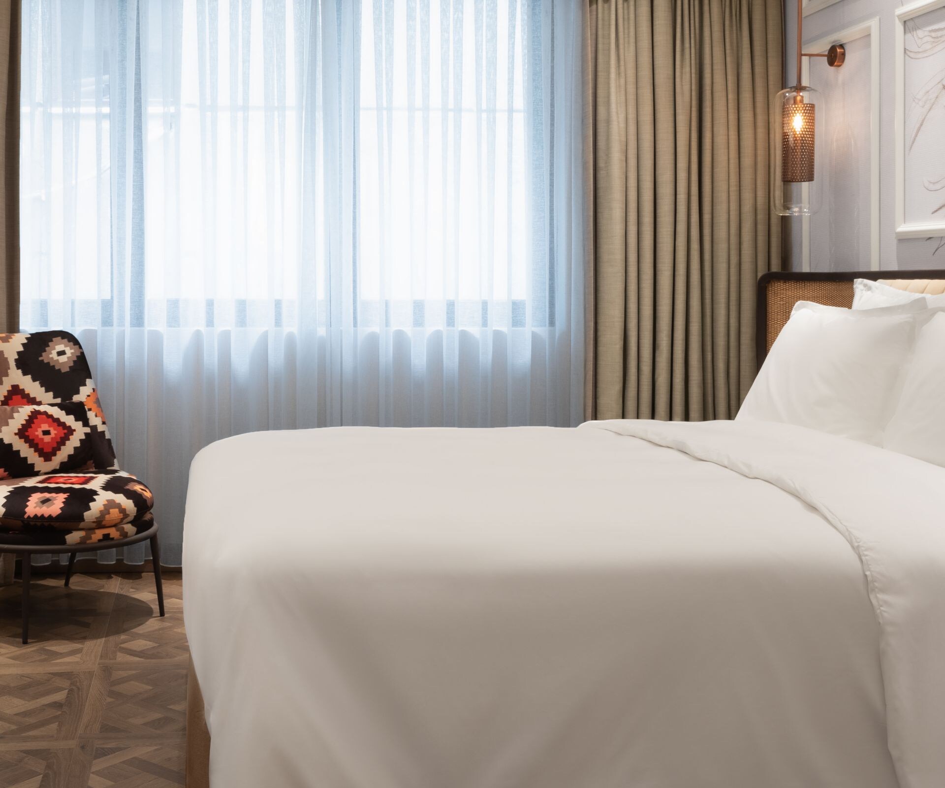 Burdock King Room