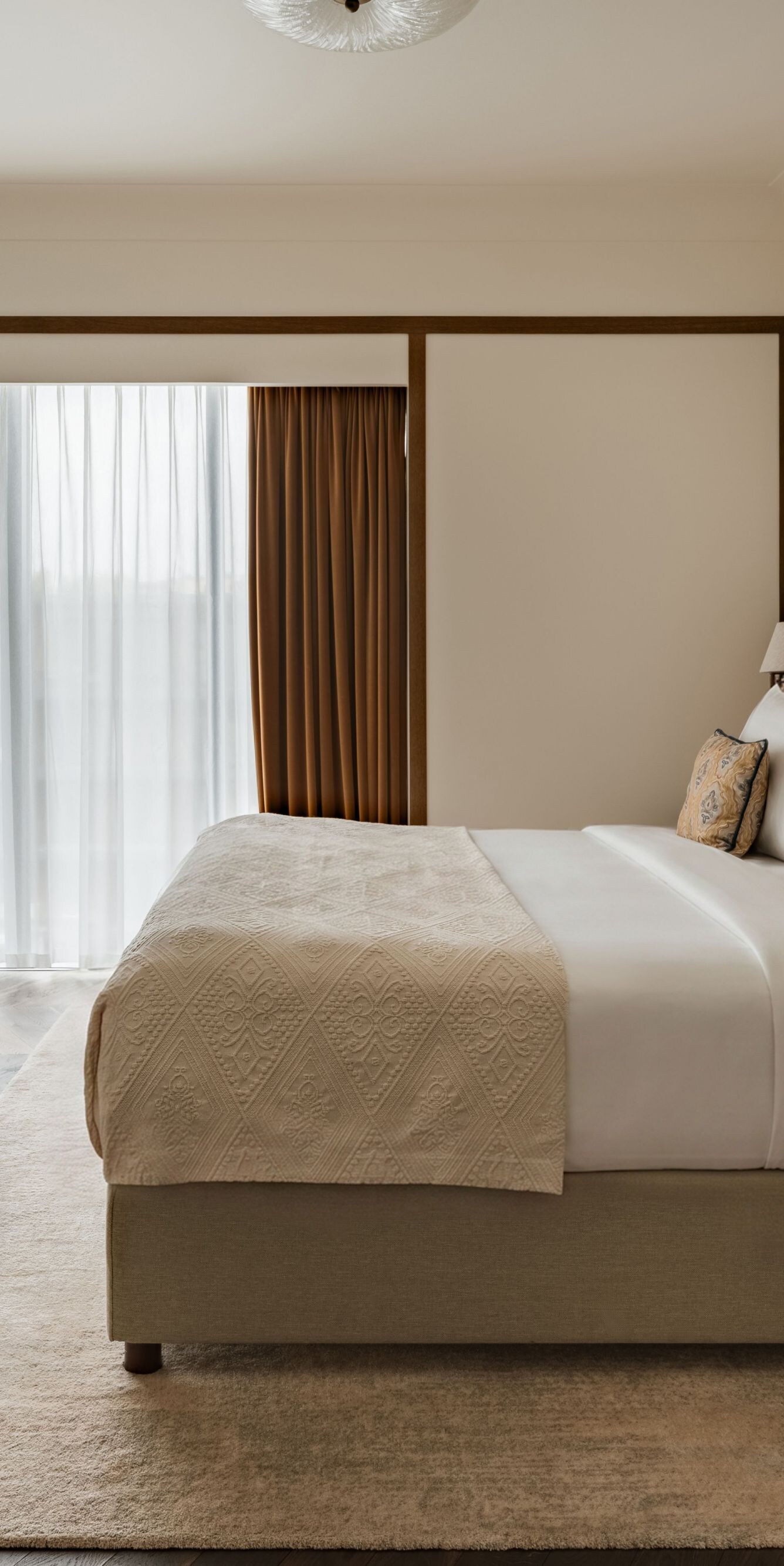 Junior Suite comfy king bed