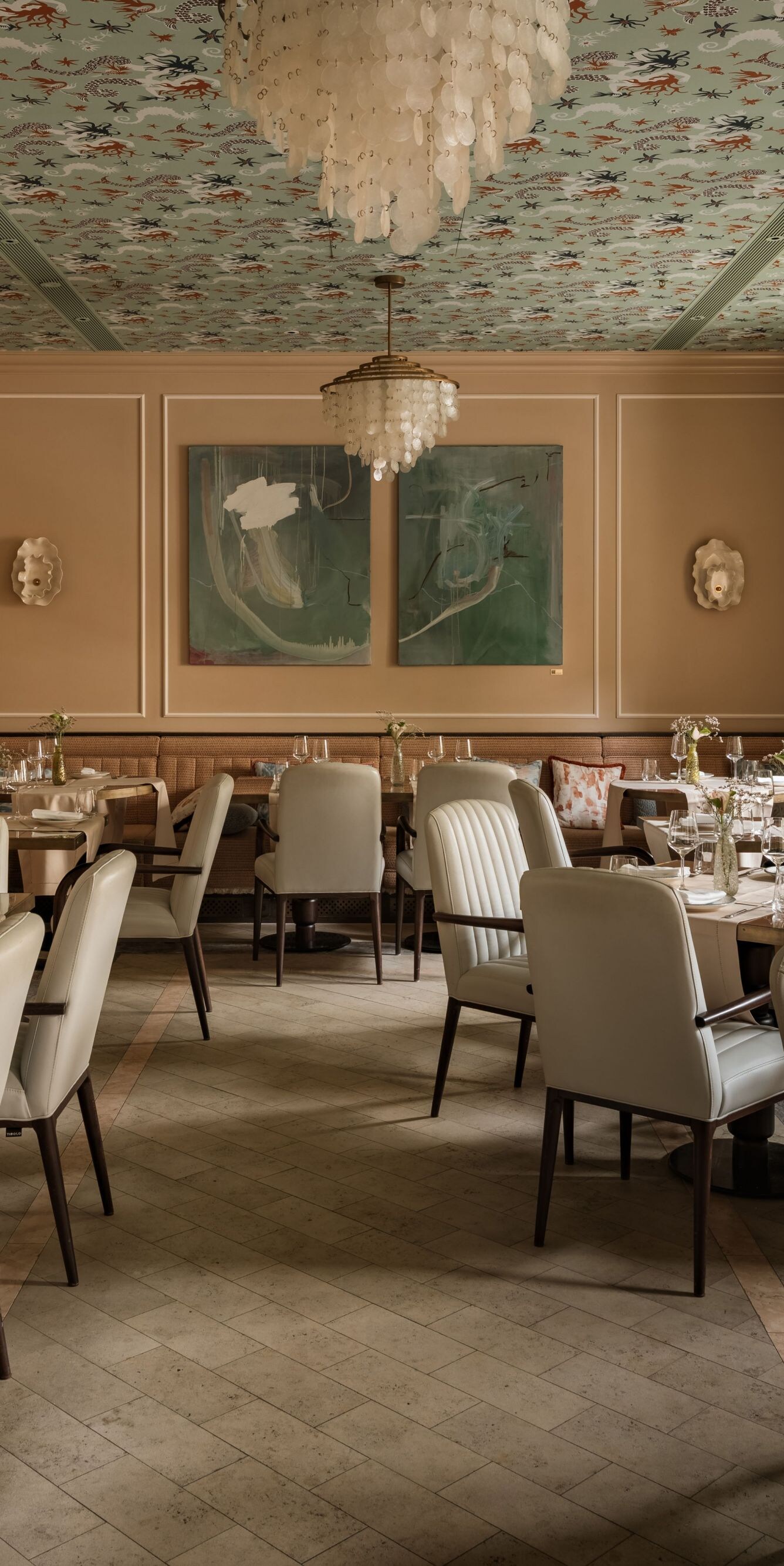 Stradomska restaurant with tables and chairs