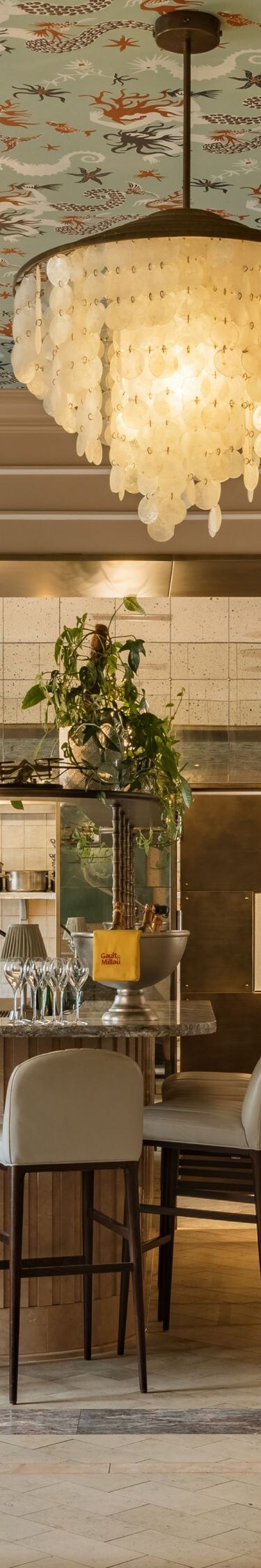Stradomska restaurant with tables and chairs