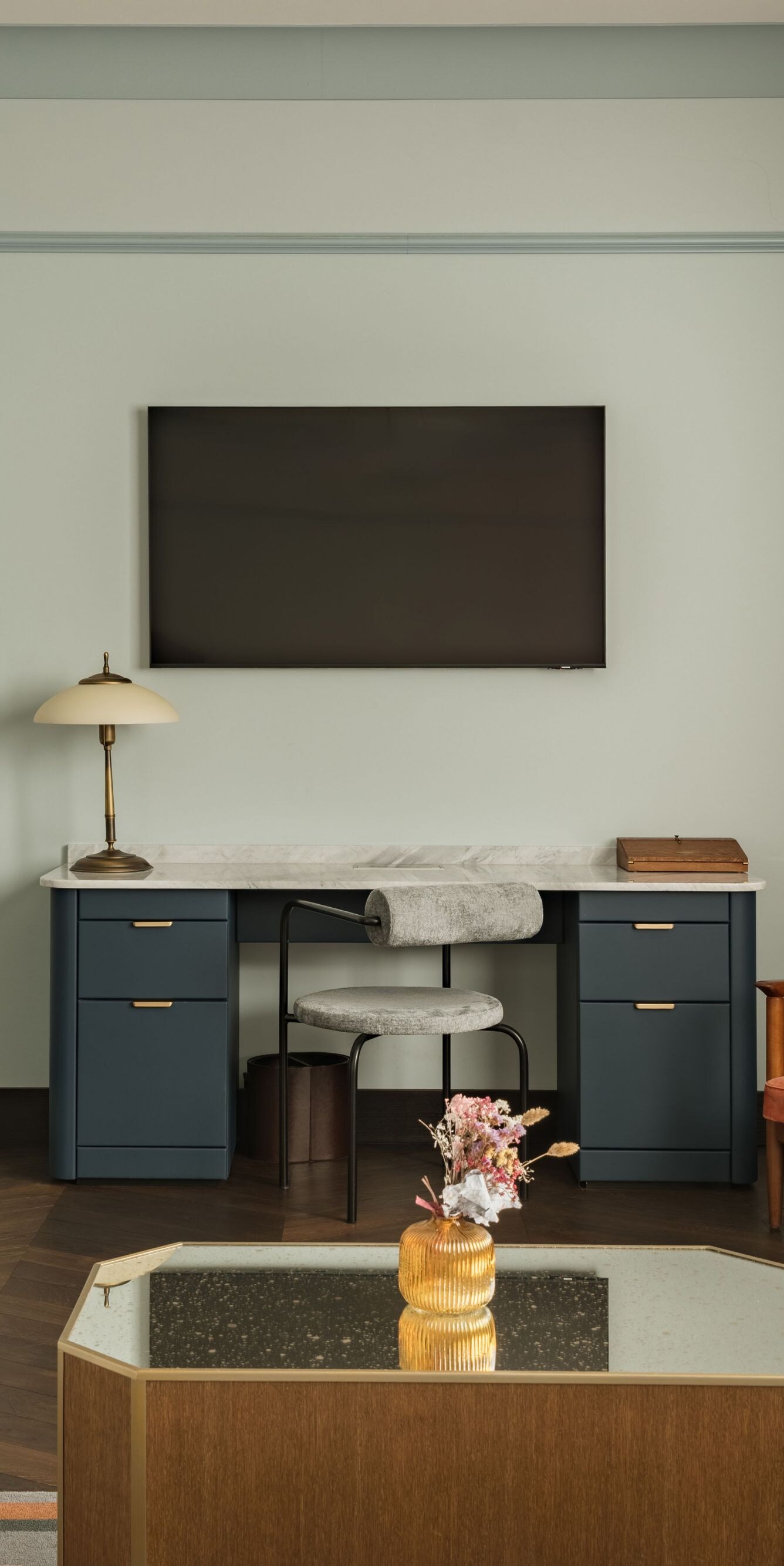 Suite in heritage building