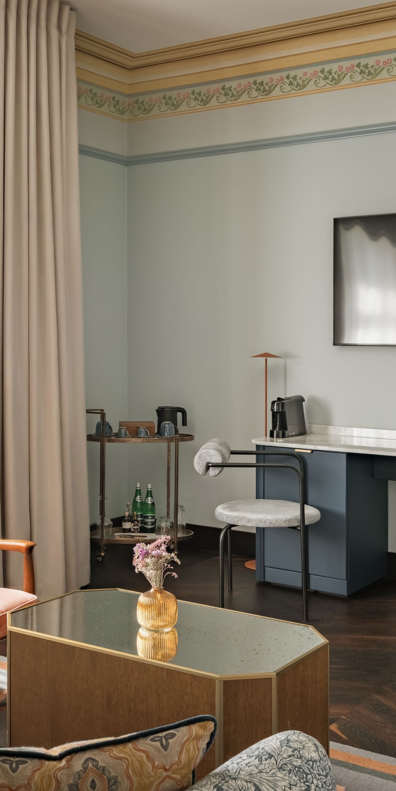 Suite in heritage building