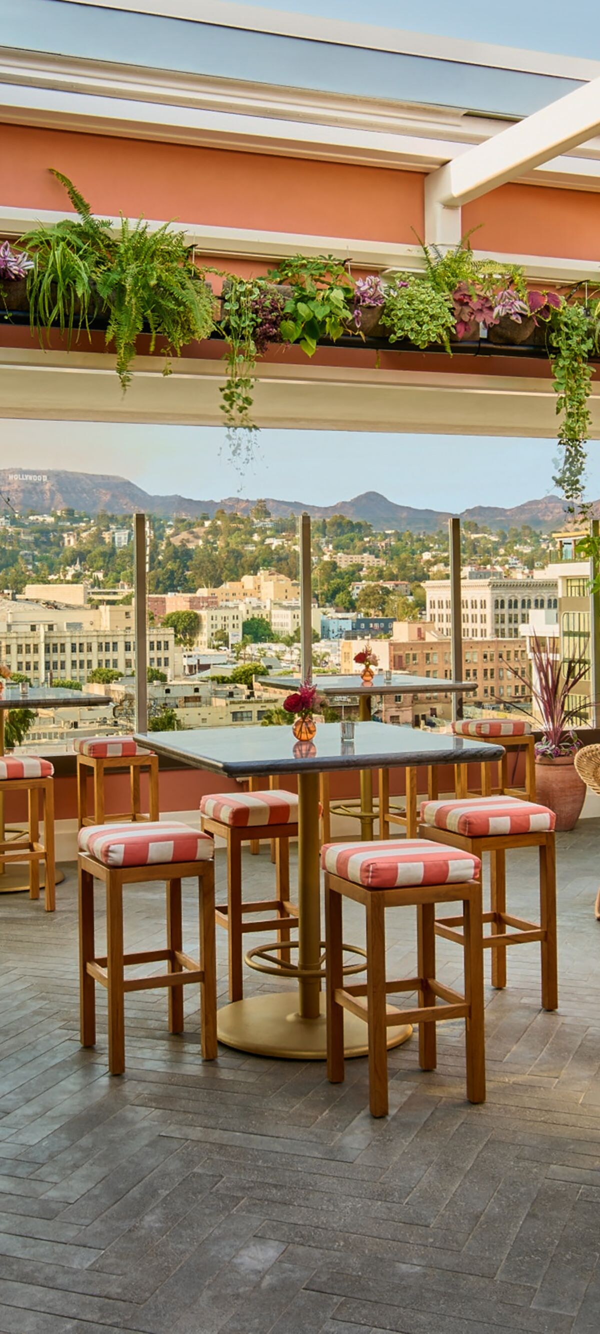 Bar Lis Hollywood