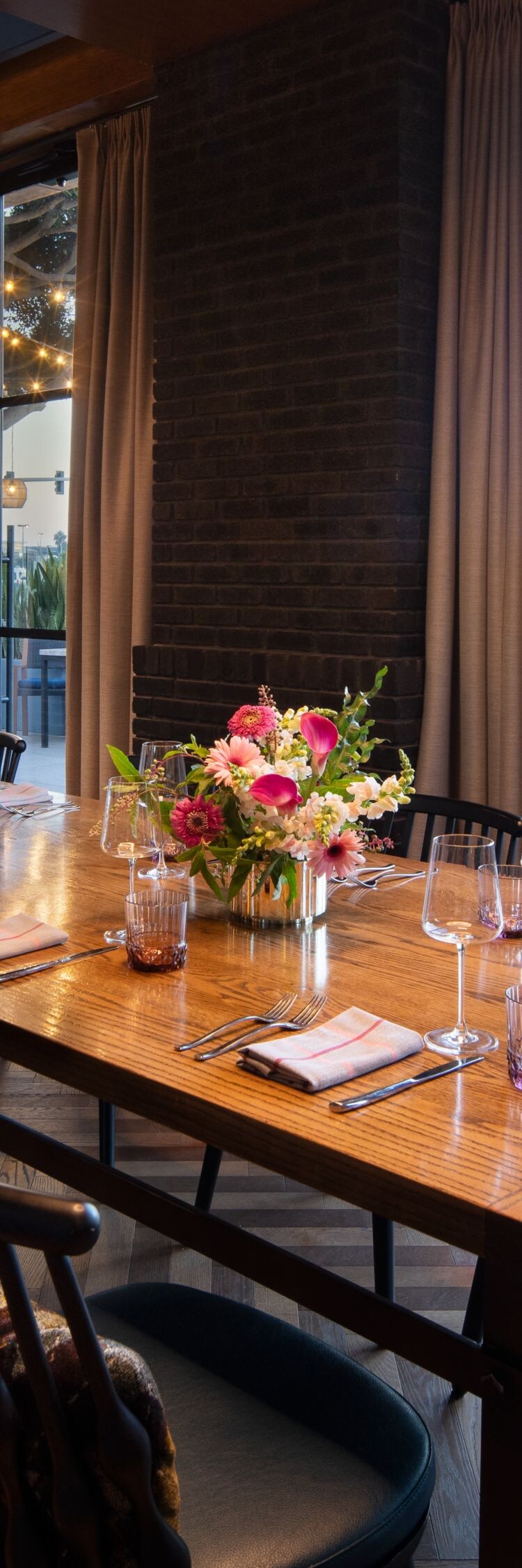 Private dining room with terrace access