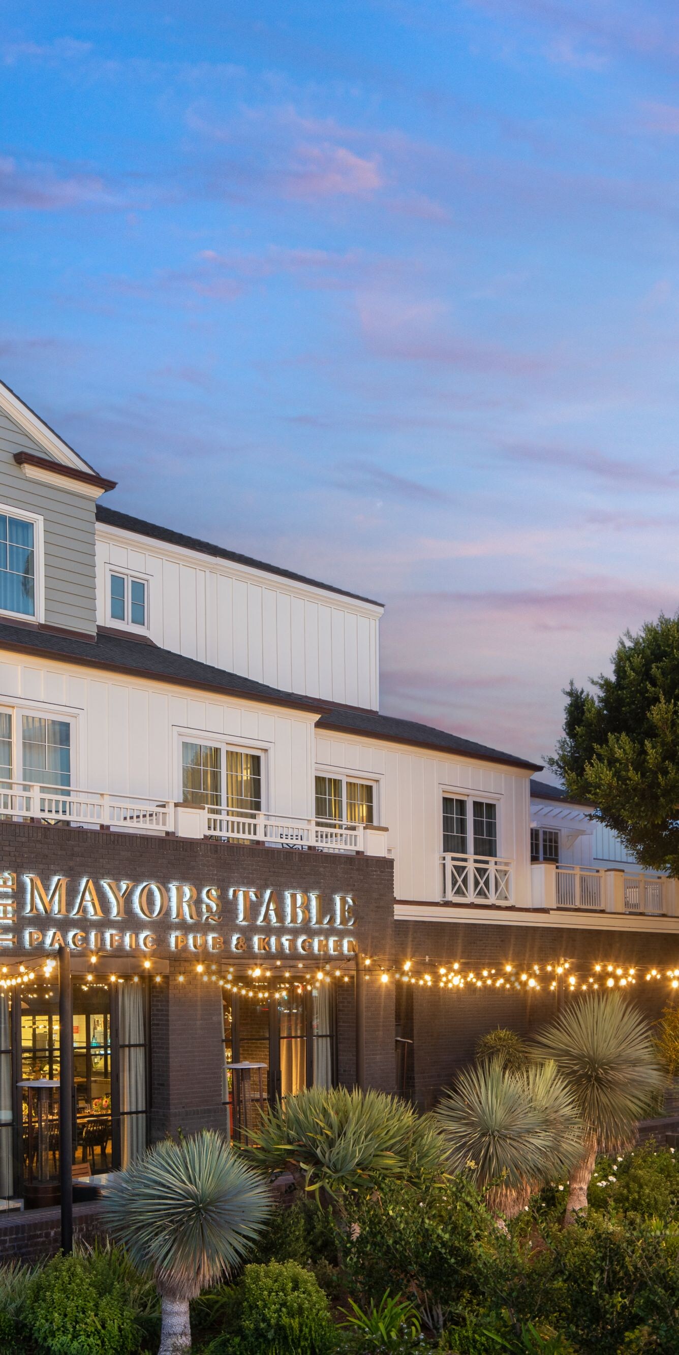 Mayors Table restaurant with string lights