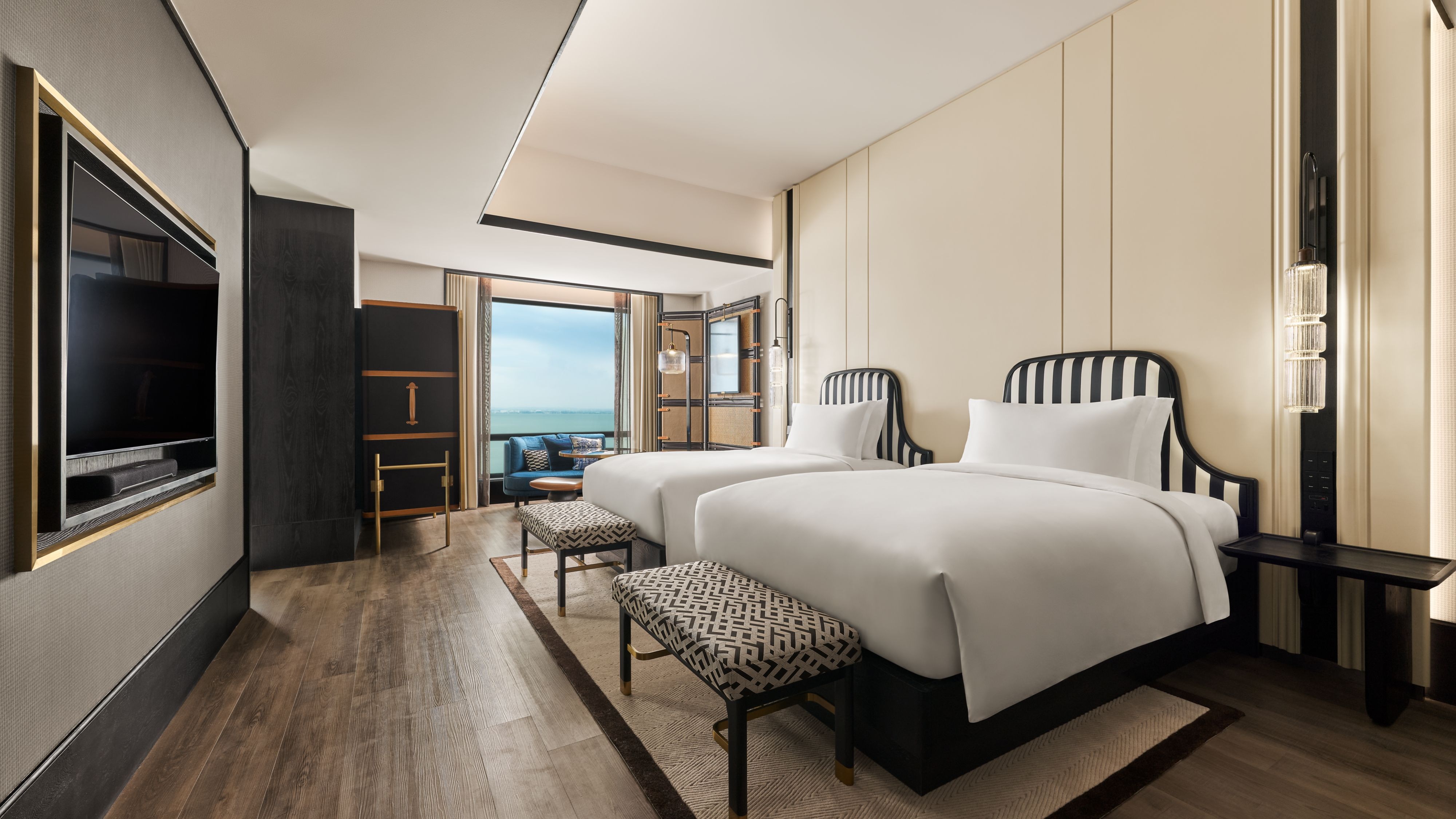 Signature Treat Stay