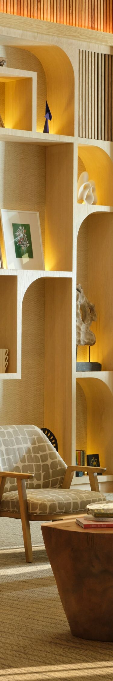 Lobby seating with decorative wood screen