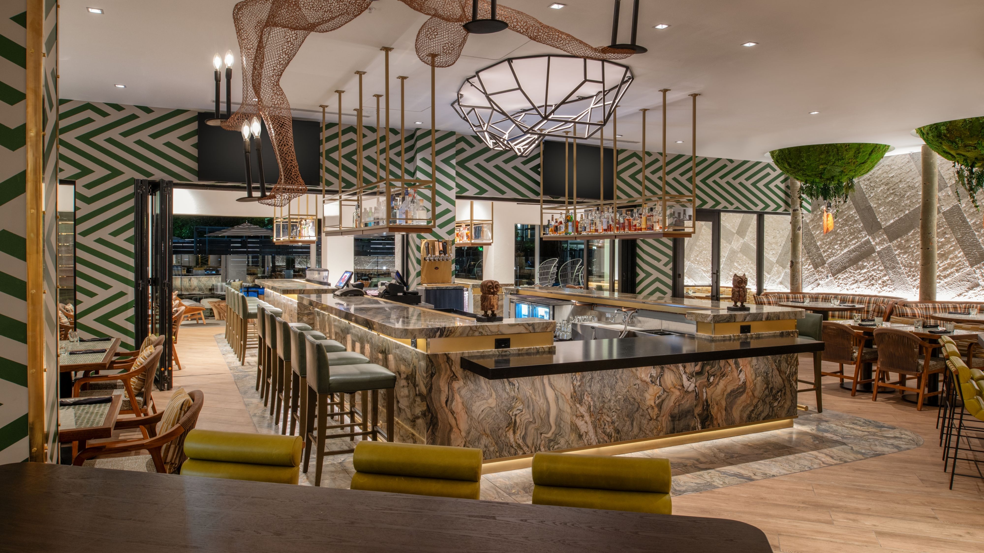 50 USD Dining Credit Package