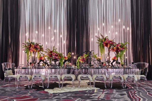 Ballroom wedding table set-up option
