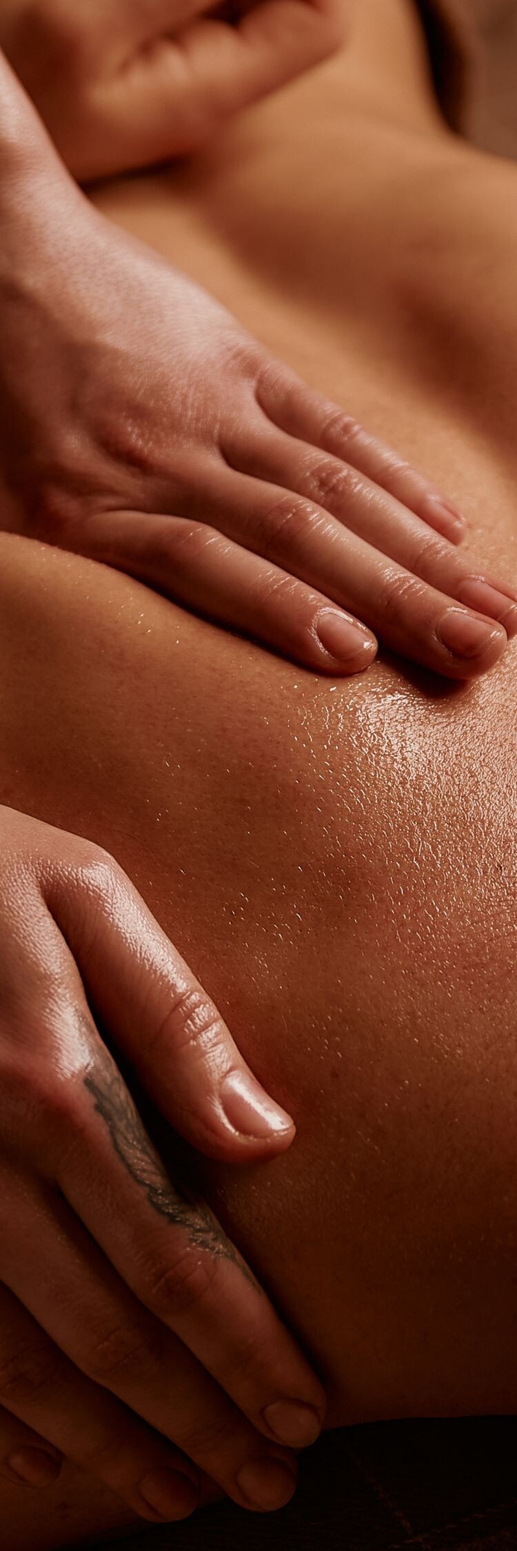 Beruhigende Massage zum Stressabbau