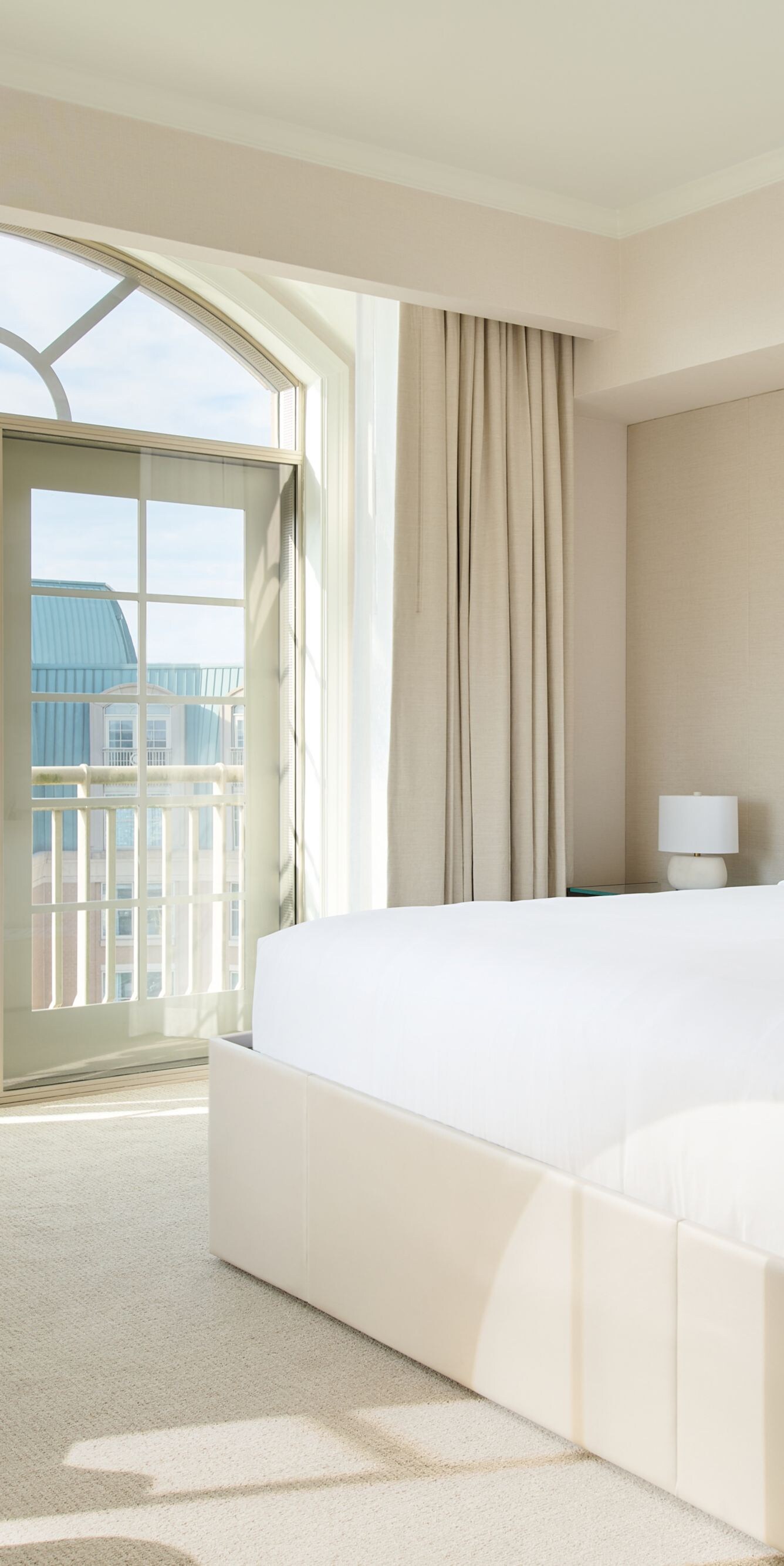 Bethune Suite king bedroom